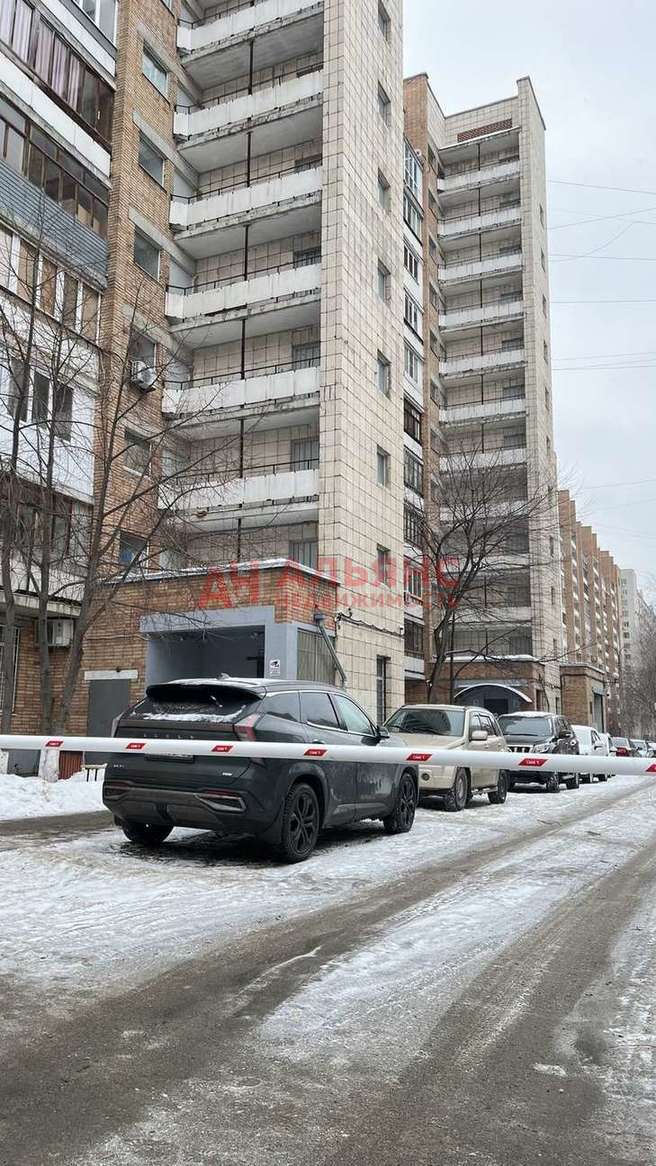 Продажа 3-комнатной квартиры, Самара, Агибалова улица,  70