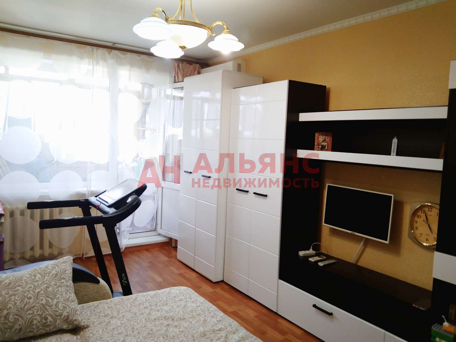 Продажа 3-комнатной квартиры, Самара, Черемшанская улица,  224