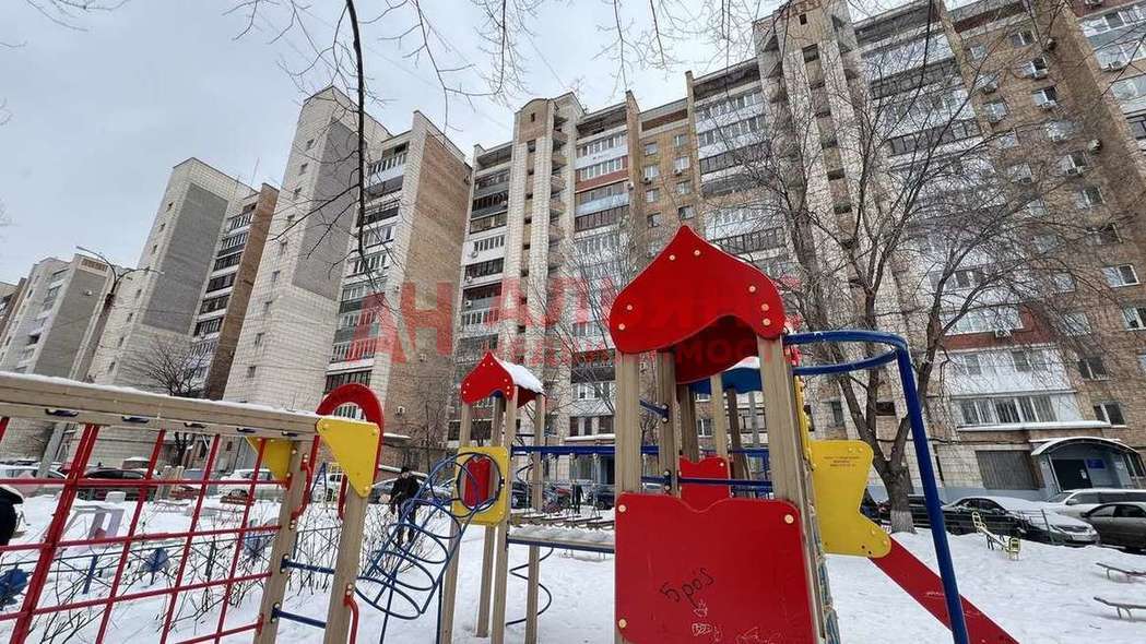 Продажа 3-комнатной квартиры, Самара, Агибалова улица,  70