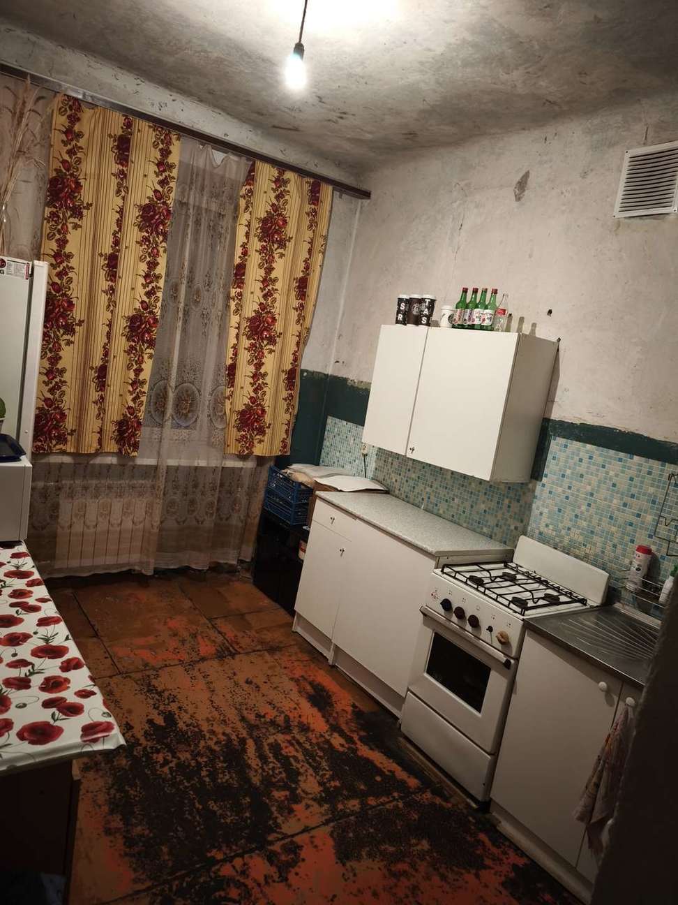 Продажа 3-комнатной квартиры, Самара, Строителей улица,  28