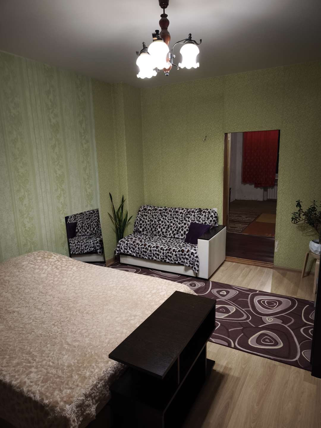 Продажа 3-комнатной квартиры, Самара, Строителей улица,  28