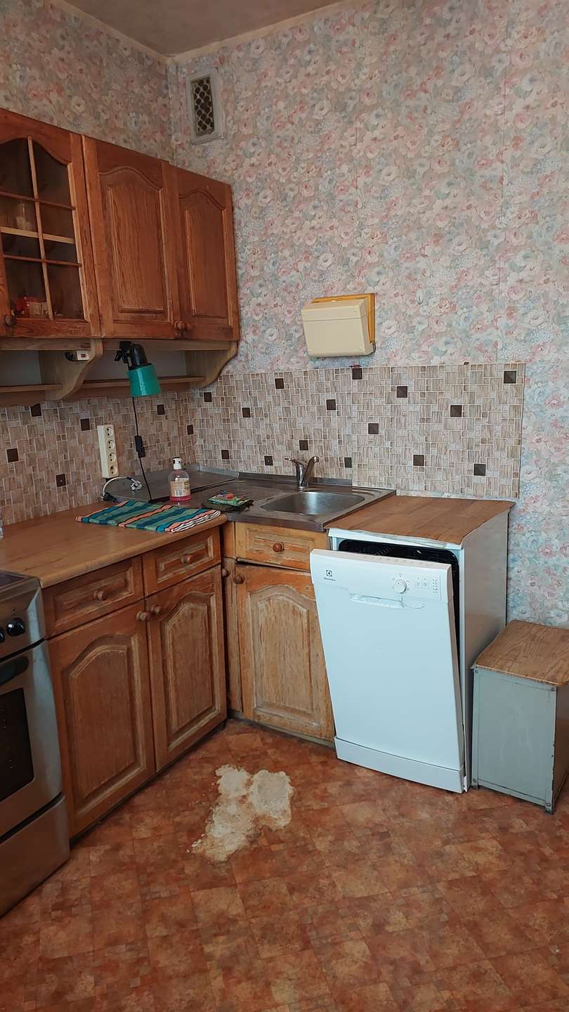 Продажа 3-комнатной квартиры, Самара, Чернореченская улица,  42