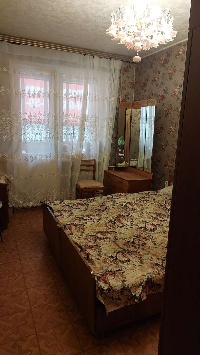 Продажа 3-комнатной квартиры, Самара, Чернореченская улица,  42