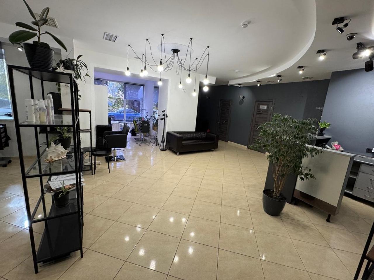 Продажа коммерческой недвижимости, 182м <sup>2</sup>, Тольятти, Маршала Жукова улица,  29а