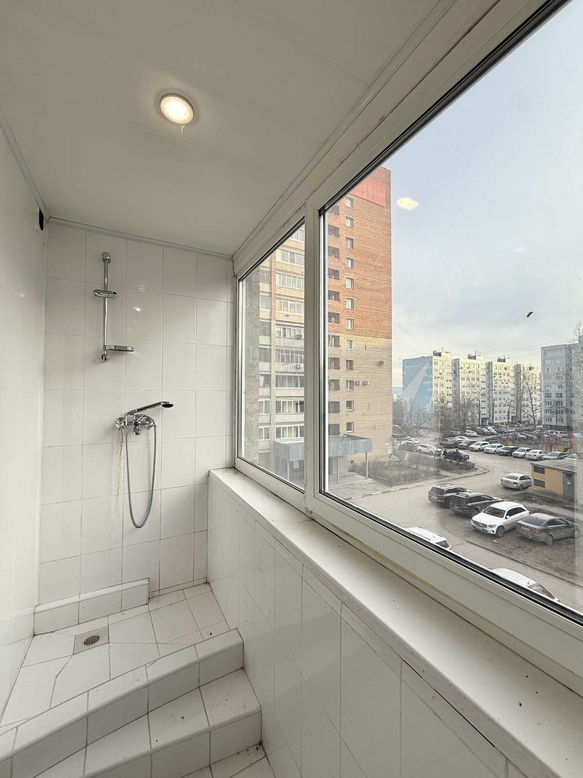 Продажа 4-комнатной квартиры, Тольятти, Лизы Чайкиной улица,  46