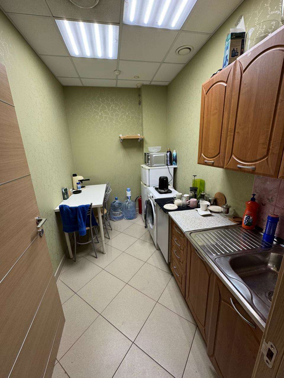 Аренда коммерческой недвижимости, 182м <sup>2</sup>, Тольятти, Маршала Жукова улица,  29а