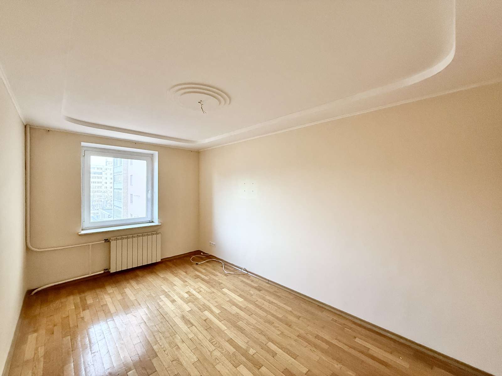 Продажа 4-комнатной квартиры, Тольятти, Лизы Чайкиной улица,  46