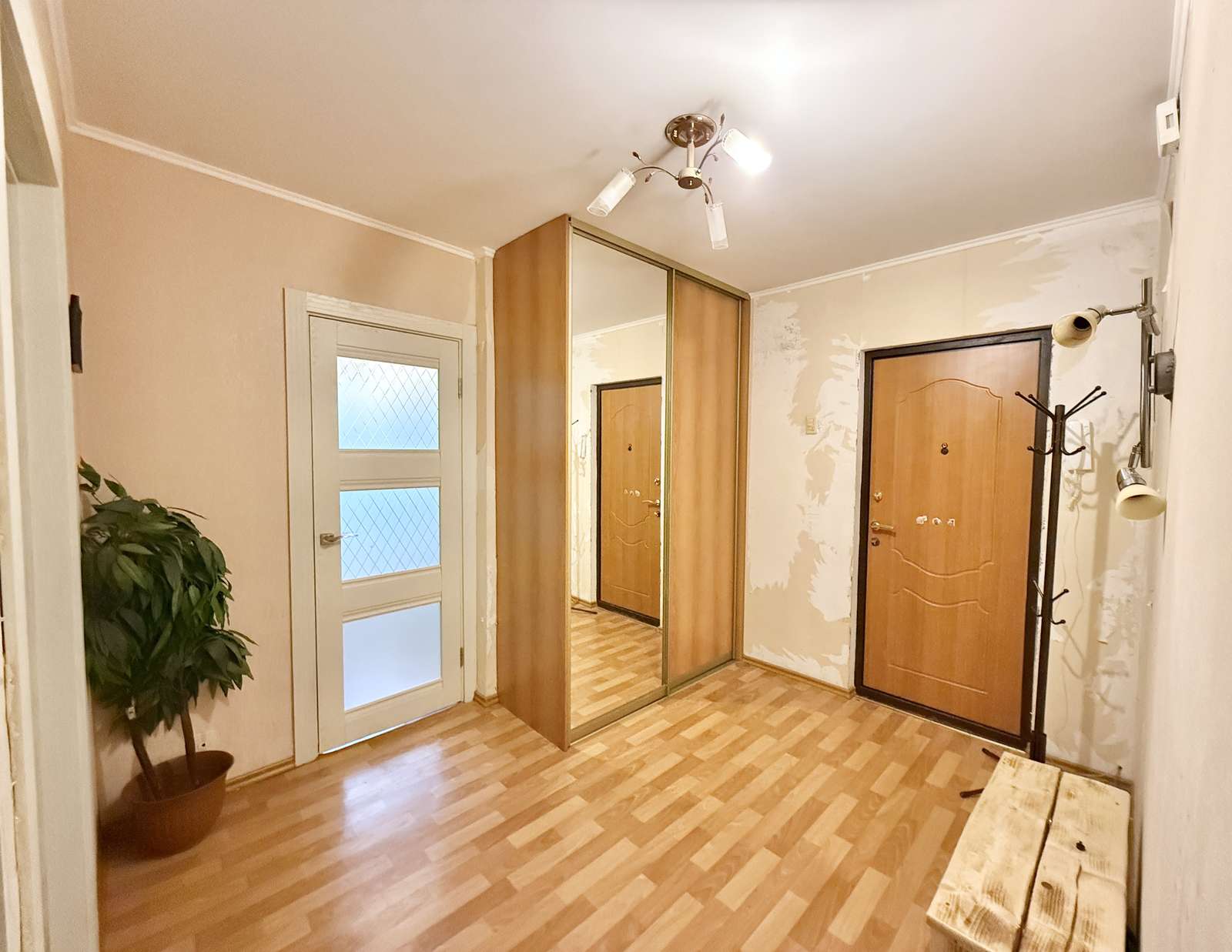 Продажа 2-комнатной квартиры, Тольятти, Голосова улица,  40