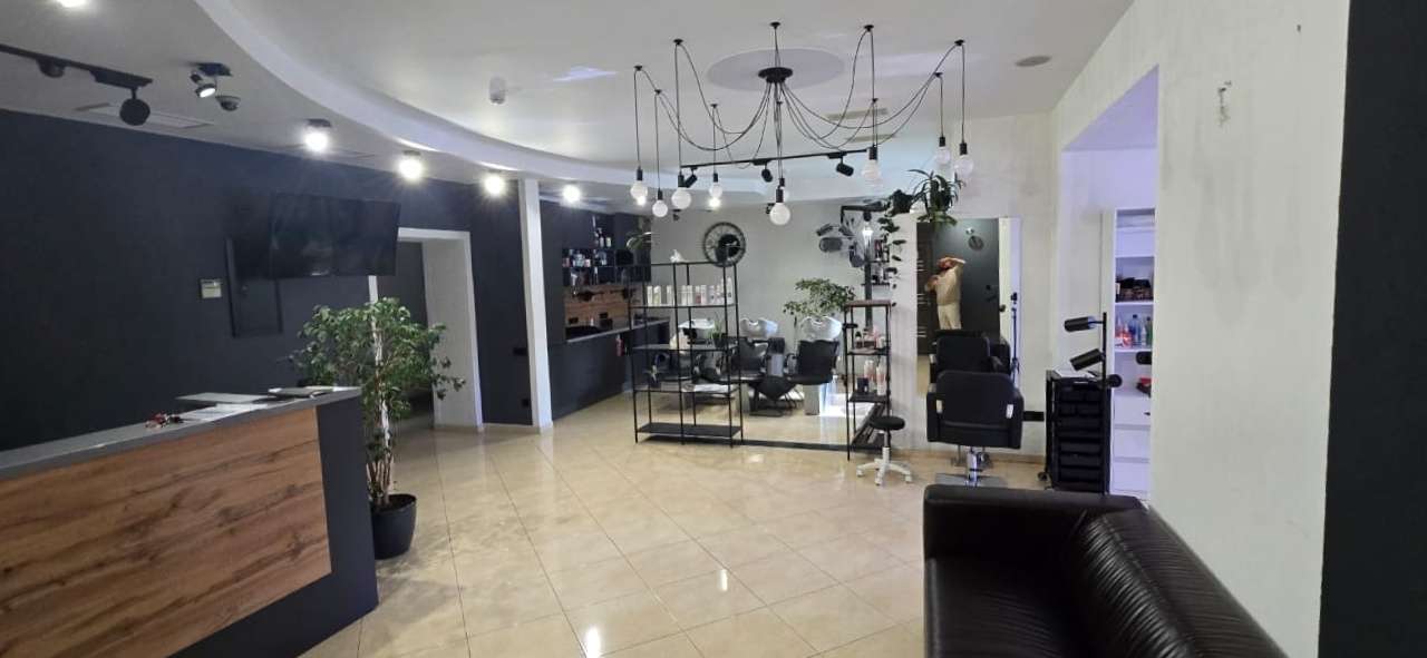 Продажа коммерческой недвижимости, 182м <sup>2</sup>, Тольятти, Маршала Жукова улица,  29а