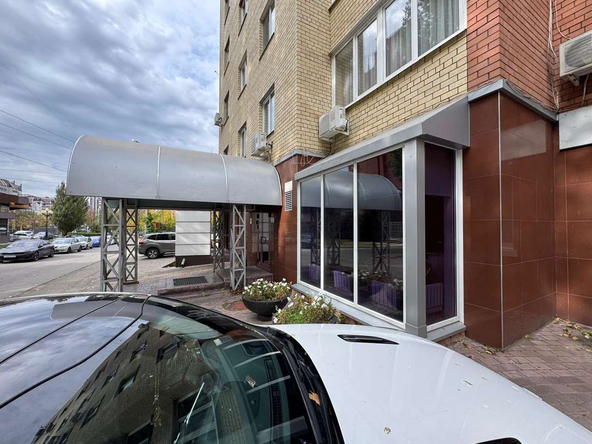 Аренда коммерческой недвижимости, 182м <sup>2</sup>, Тольятти, Маршала Жукова улица,  29а