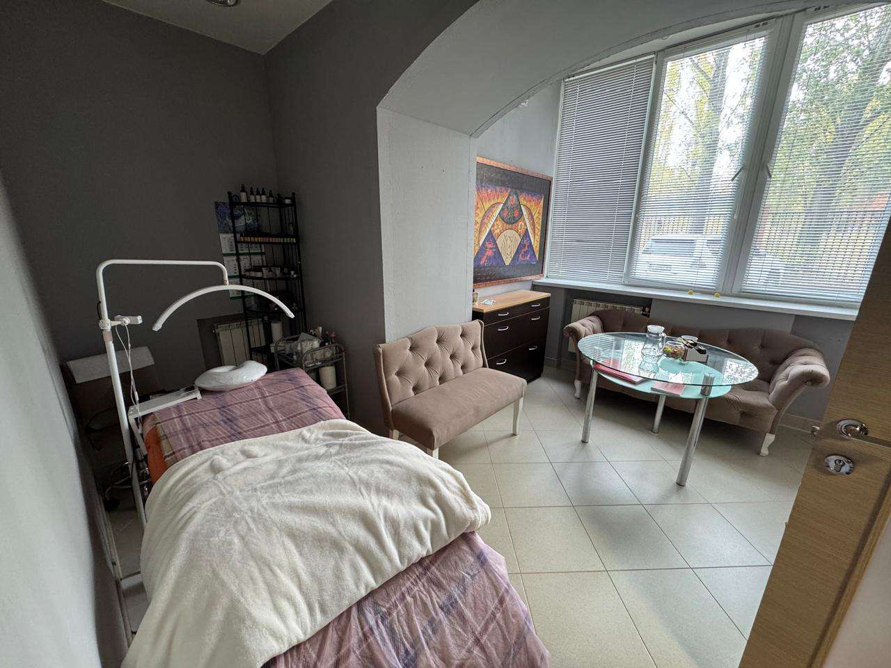 Продажа коммерческой недвижимости, 182м <sup>2</sup>, Тольятти, Маршала Жукова улица,  29а