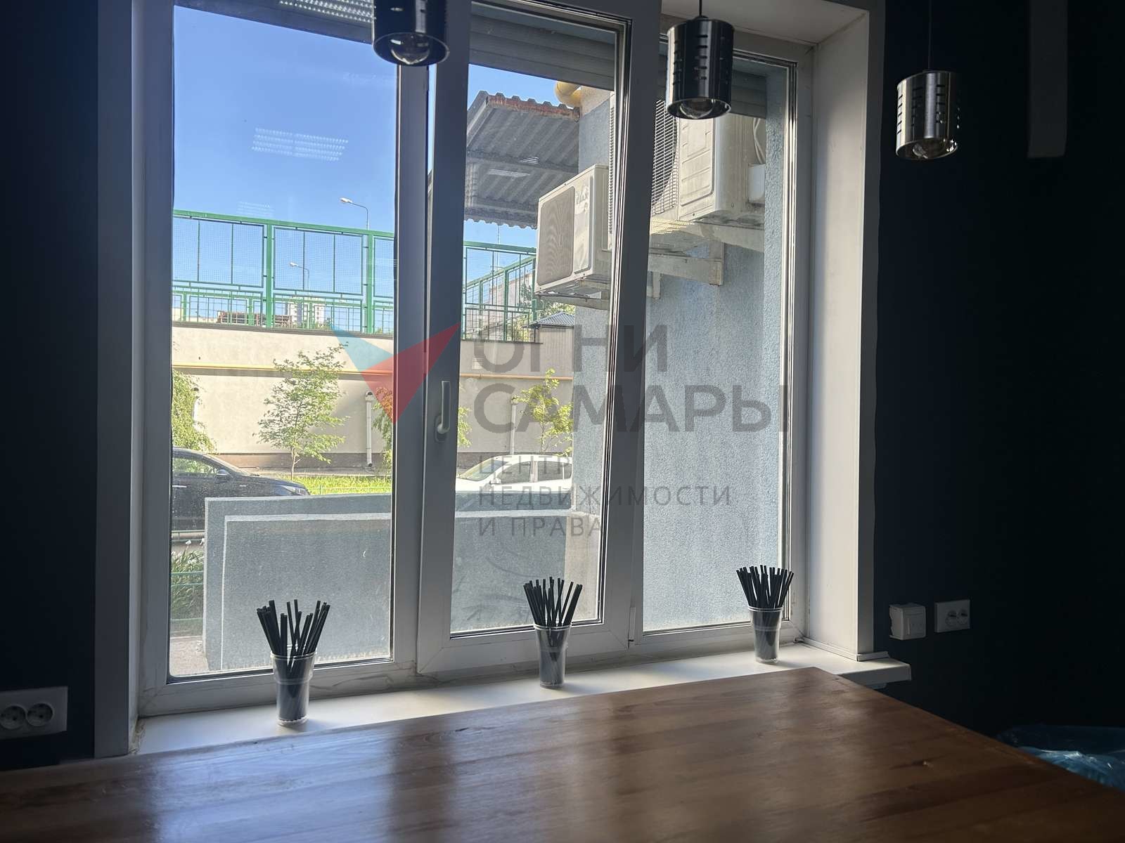 Аренда коммерческой недвижимости, 100м <sup>2</sup>, Самара, Мичурина улица,  149