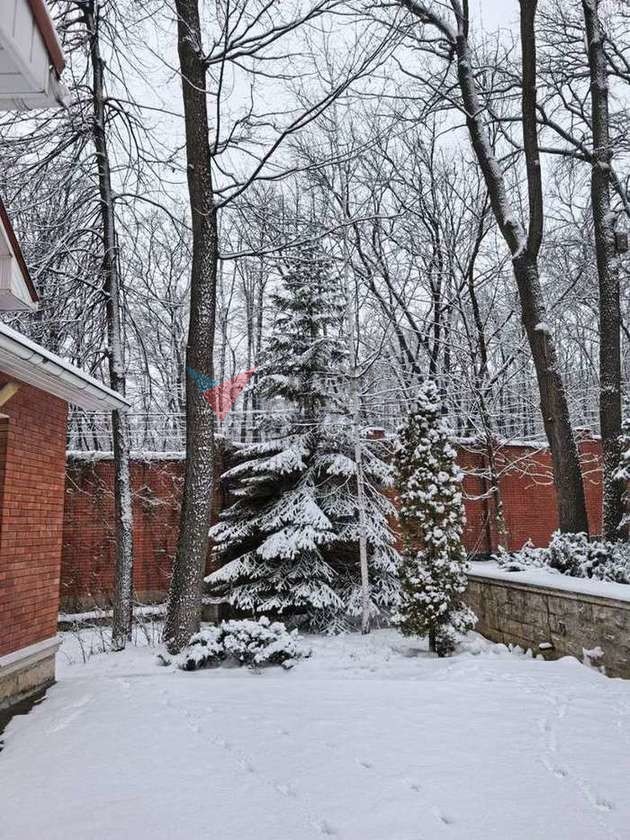 Продажа дома, 975м <sup>2</sup>, 30 сот., Самара, Студеный Овраг улица,  10а