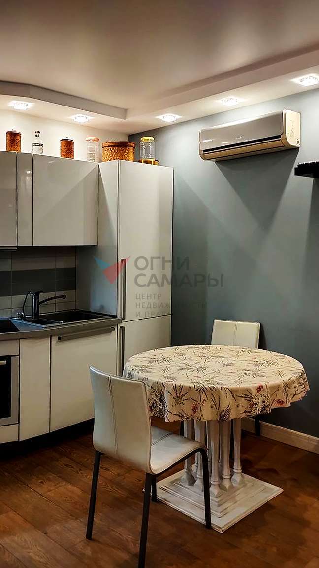 Продажа 1-комнатной квартиры, Самара, Демократическая улица,  30