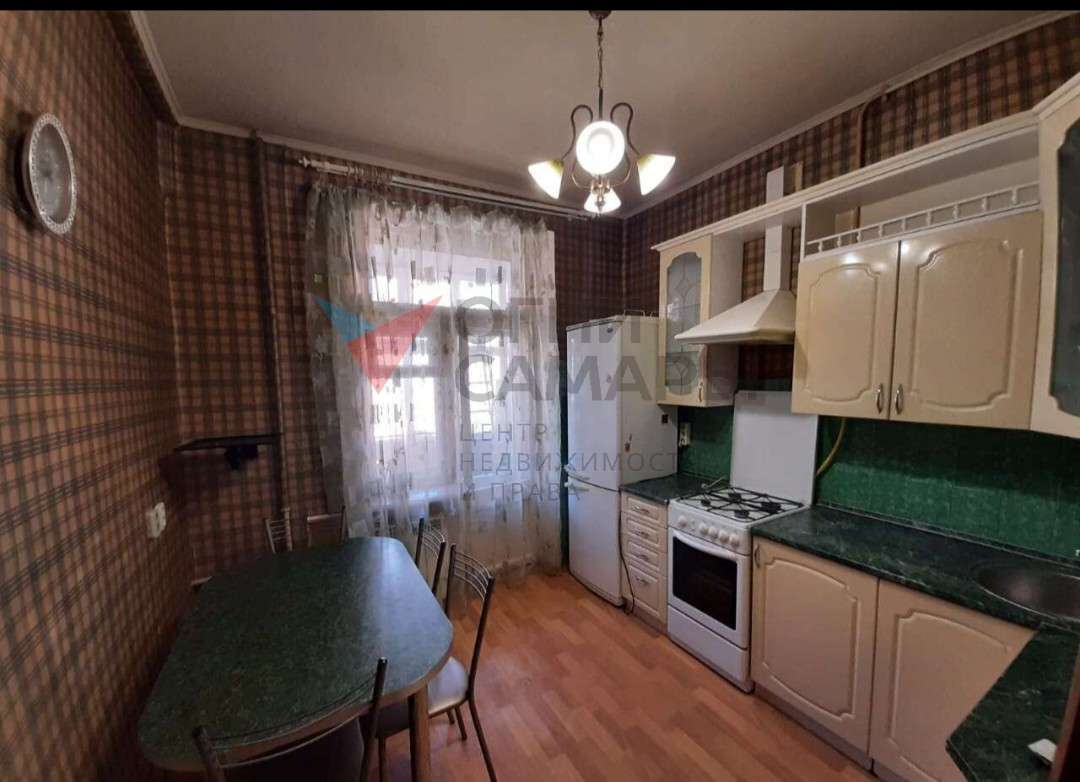 Продажа 2-комнатной квартиры, Самара, Победы улица,  95б