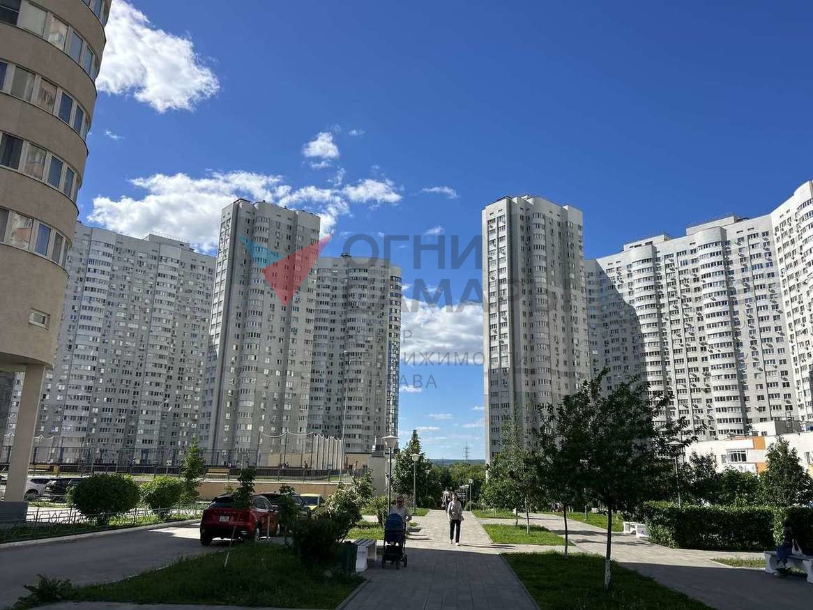 Аренда коммерческой недвижимости, 100м <sup>2</sup>, Самара, Мичурина улица,  149