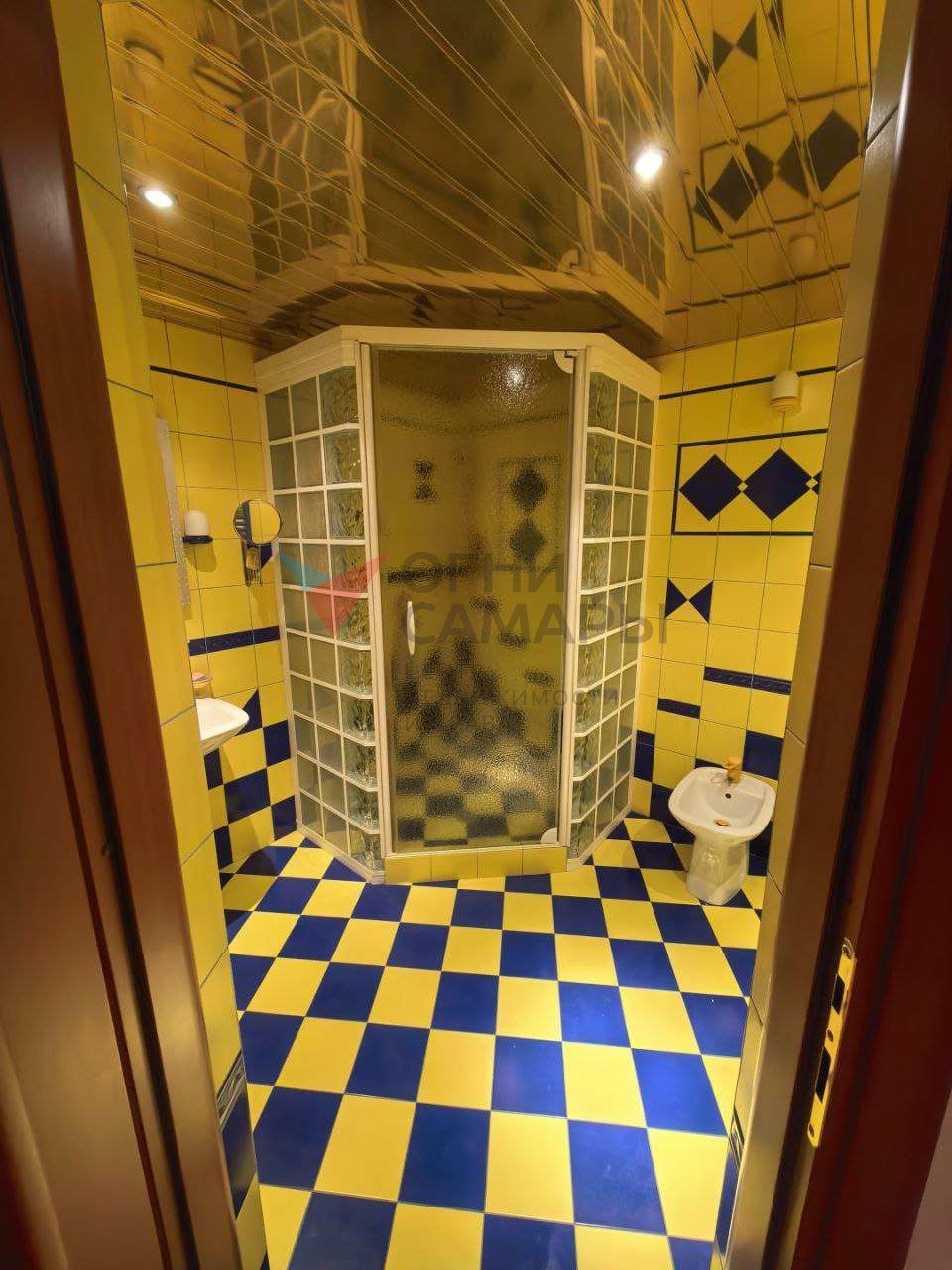 Продажа дома, 975м <sup>2</sup>, 30 сот., Самара, Студеный Овраг улица,  10а