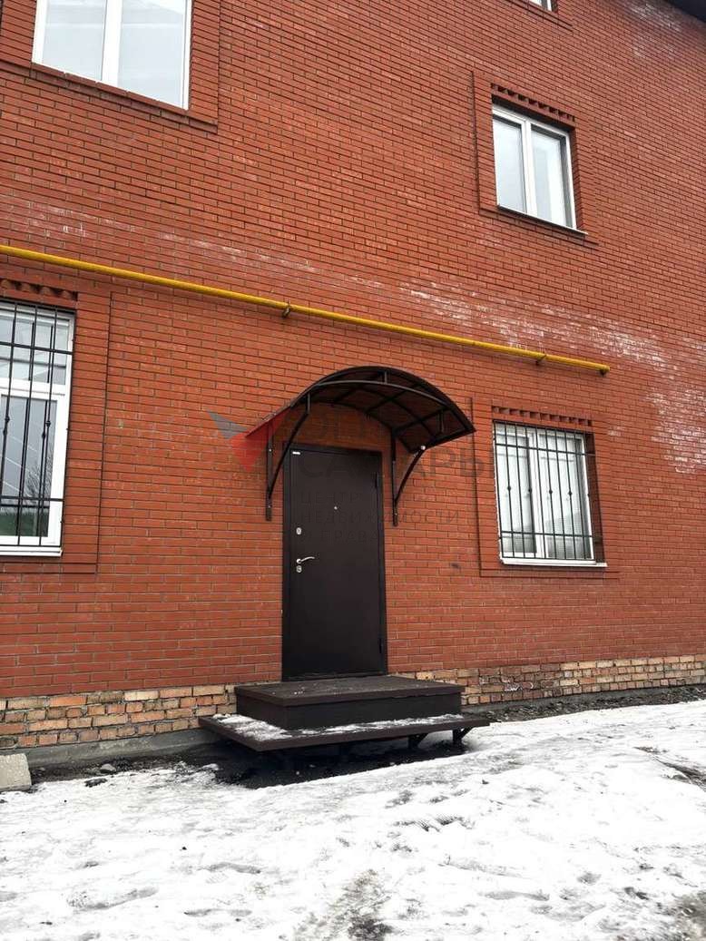 Аренда коммерческой недвижимости, 300м <sup>2</sup>, Самара, Семафорная улица,  24/20