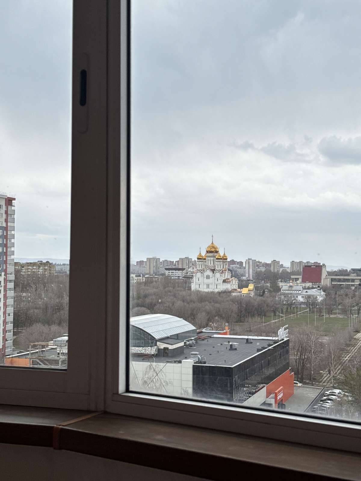 Продажа 1-комнатной квартиры, Тольятти, Революционная улица,  11кБ