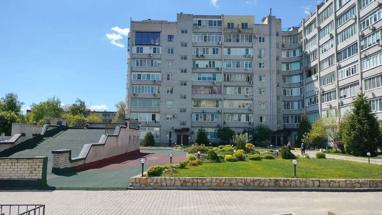 Продажа 2-комнатной квартиры, Тольятти, Ленинградская улица,  43