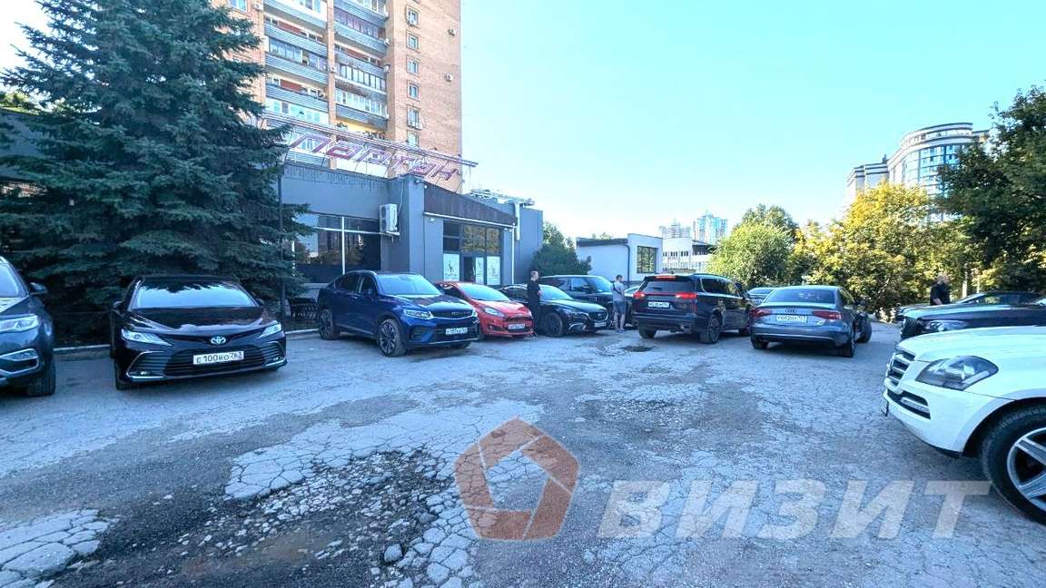 Продажа коммерческой недвижимости, 891м <sup>2</sup>, Самара, Ново-Садовая улица,  31а