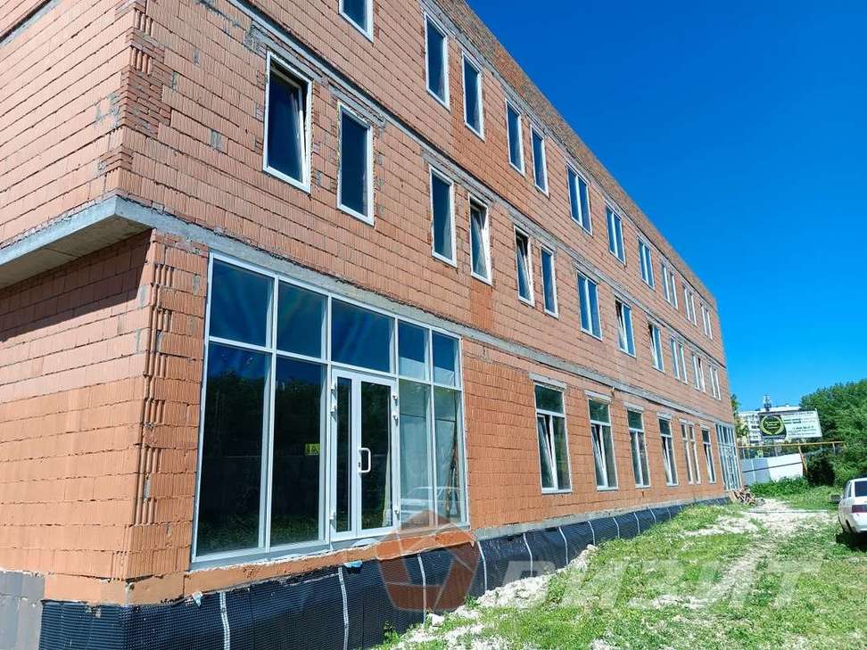 Аренда коммерческой недвижимости, 610м <sup>2</sup>, Самара, 9-я малая просека улица,  82А