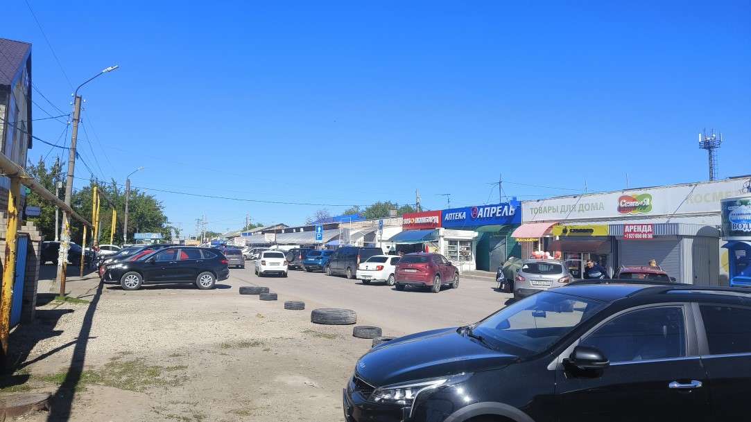 Аренда коммерческой недвижимости, 200м <sup>2</sup>, Кинель, Октябрьская улица,  63а