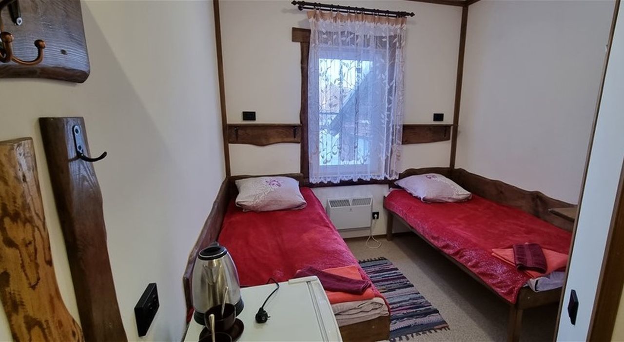 Продажа коммерческой недвижимости, 1700м <sup>2</sup>, Жигули, Советская улица,  116