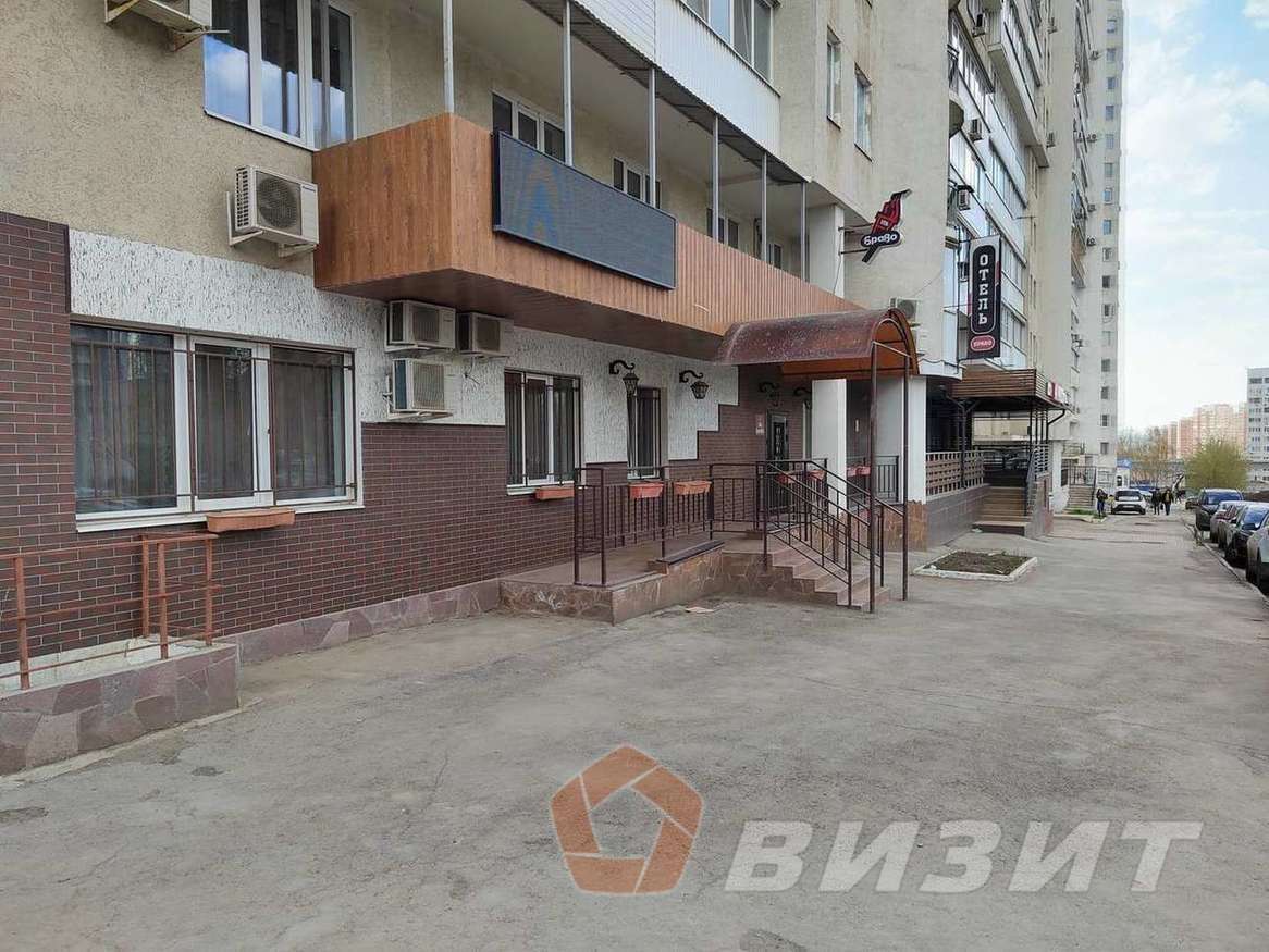 Продажа коммерческой недвижимости, 182м <sup>2</sup>, Самара, Ново-Садовая улица,  303а