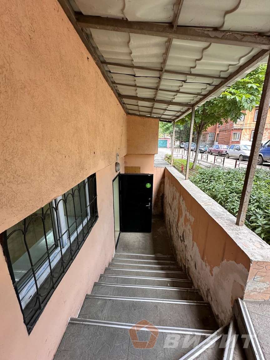 Аренда коммерческой недвижимости, 226м <sup>2</sup>, Самара, Ставропольская улица,  216