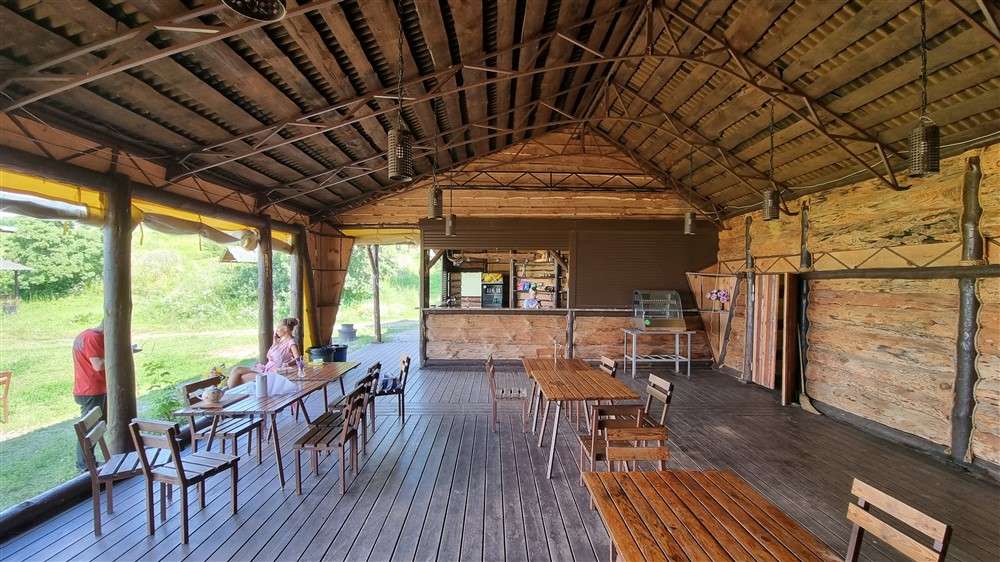 Продажа коммерческой недвижимости, 1700м <sup>2</sup>, Жигули, Советская улица,  116