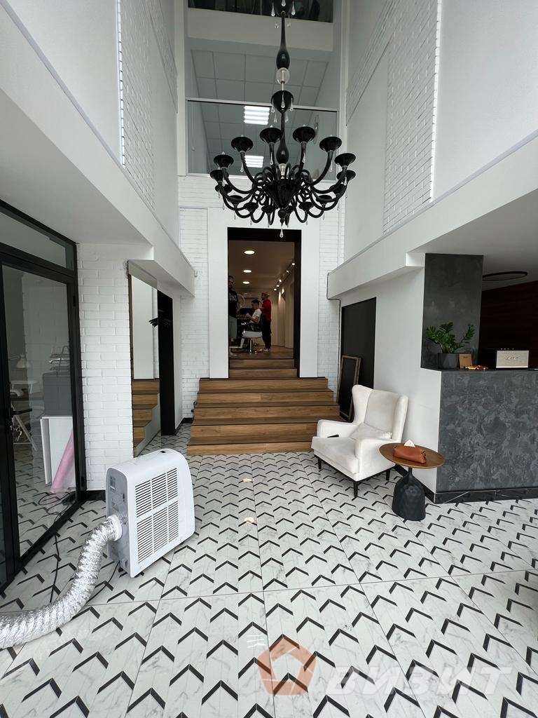 Продажа коммерческой недвижимости, 980м <sup>2</sup>, Самара, 3-я просека,  64