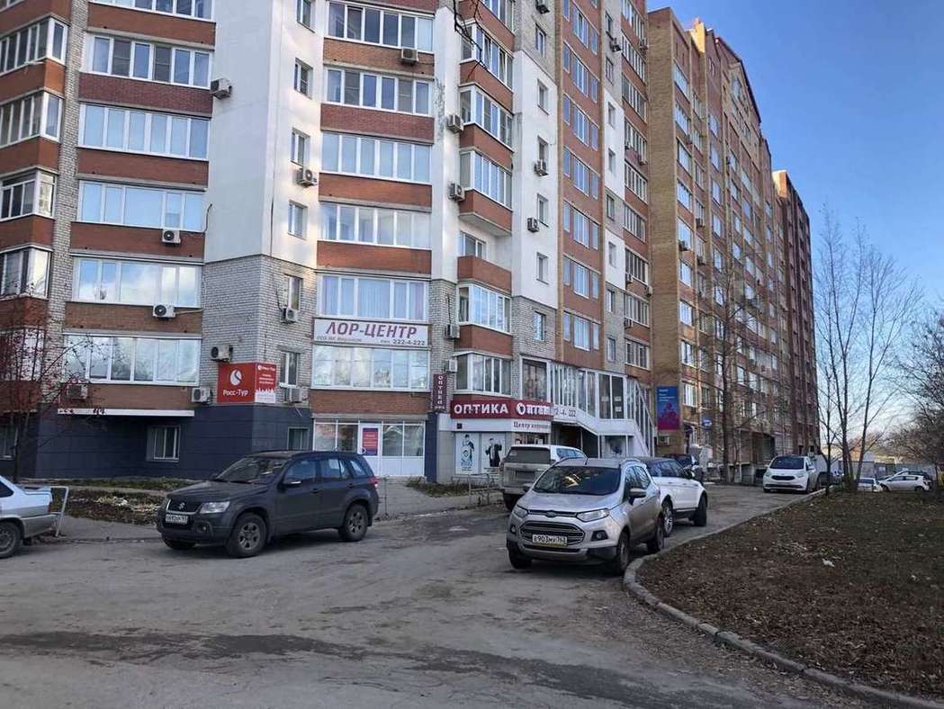Продажа коммерческой недвижимости, 190м <sup>2</sup>, Самара, Советской Армии улица,  240б