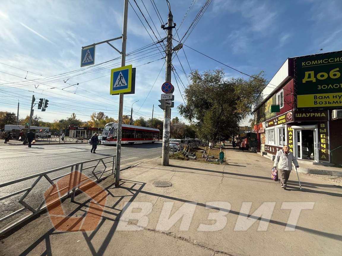 Аренда коммерческой недвижимости, 240м <sup>2</sup>, Самара, Революционная улица,  163