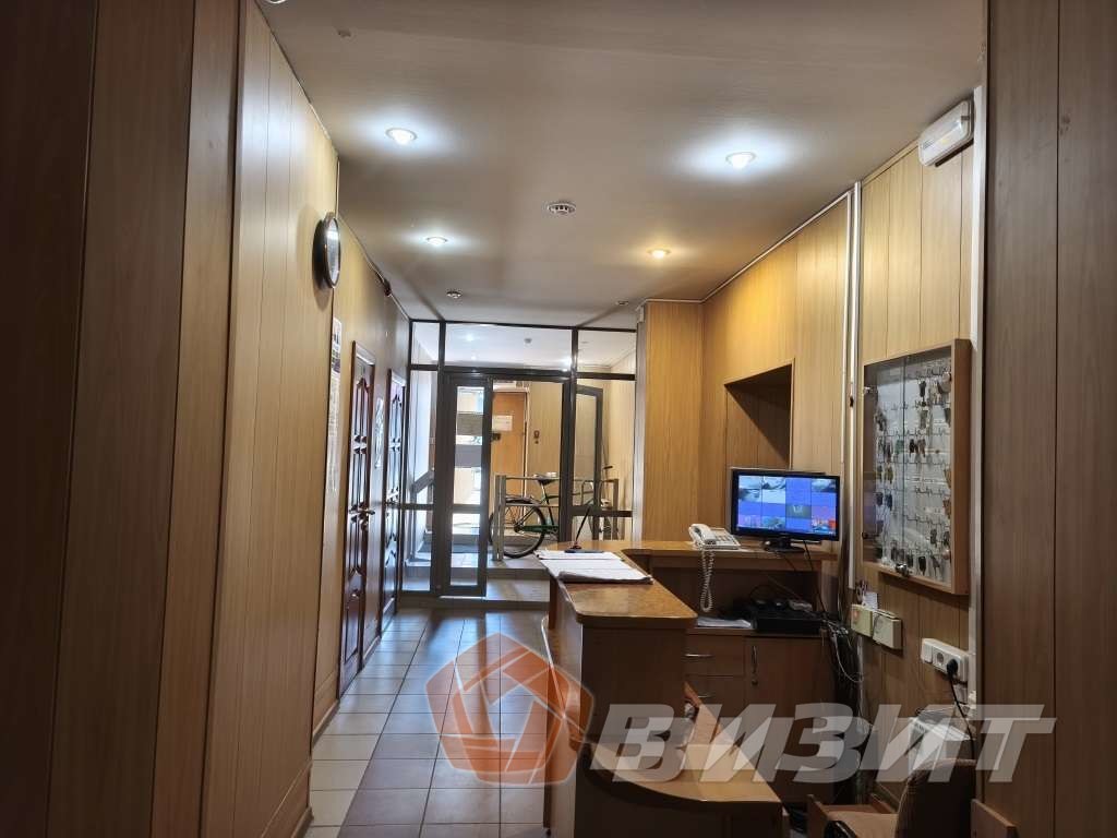 Аренда коммерческой недвижимости, 270м <sup>2</sup>, Самара, Гаражная улица,  10