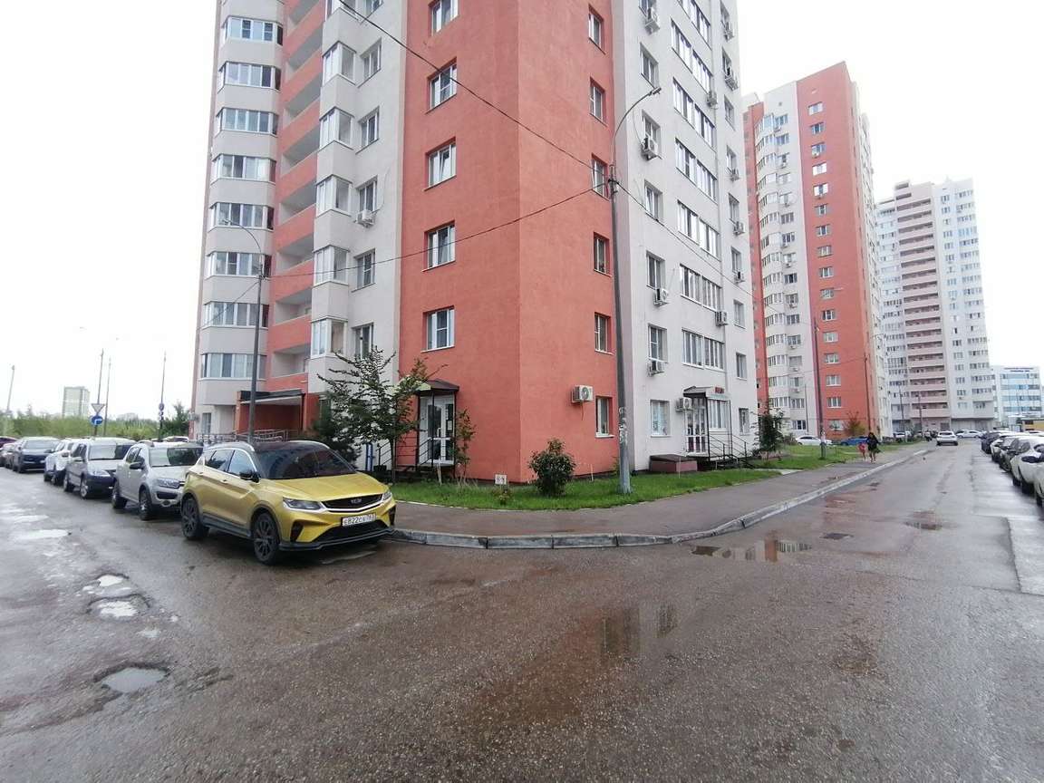 Продажа коммерческой недвижимости, 81м <sup>2</sup>, Самара, Виталия Талабаева улица,  4