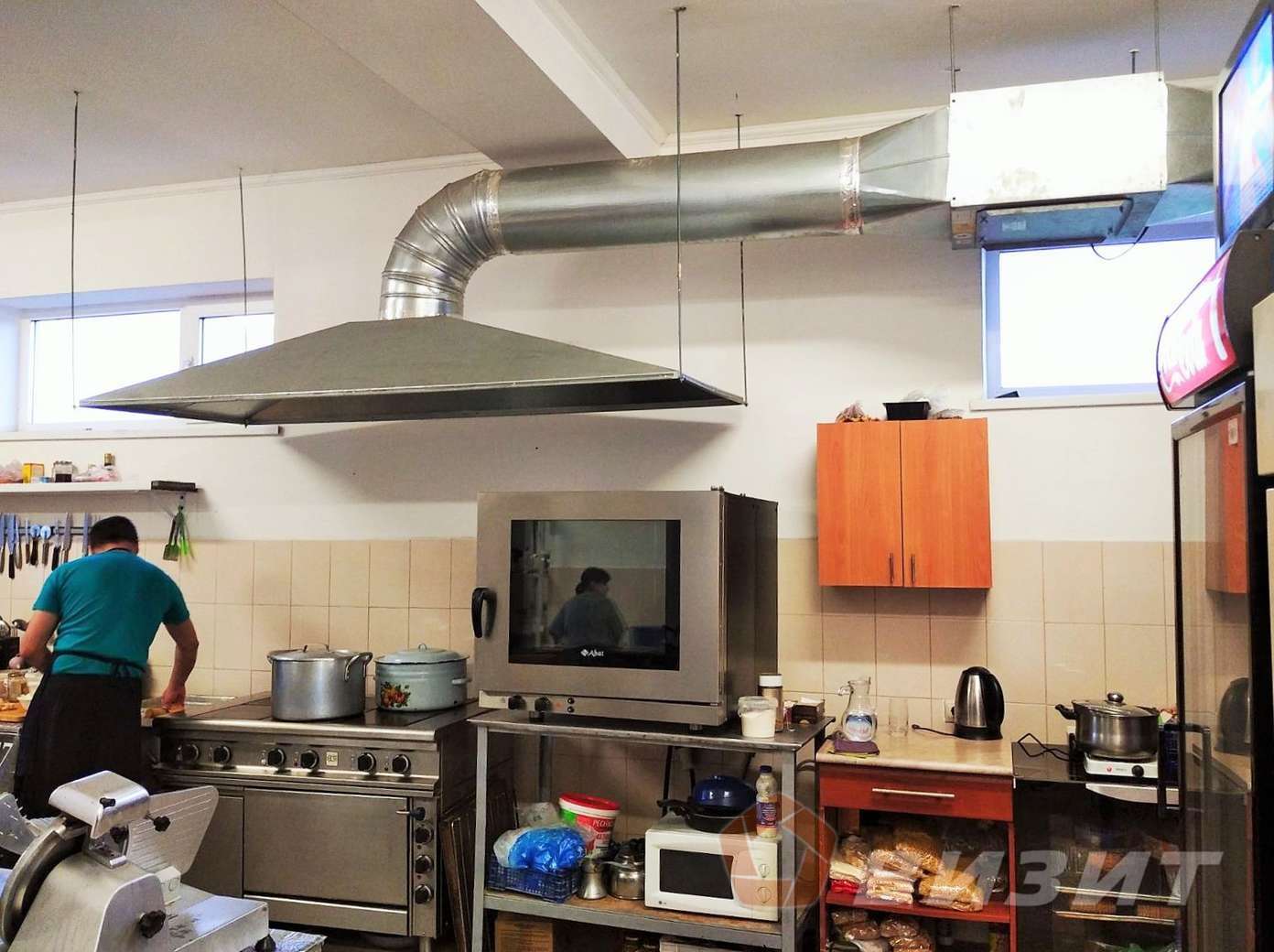 Продажа коммерческой недвижимости, 1400м <sup>2</sup>, Самара, Кабановская улица,  48/50