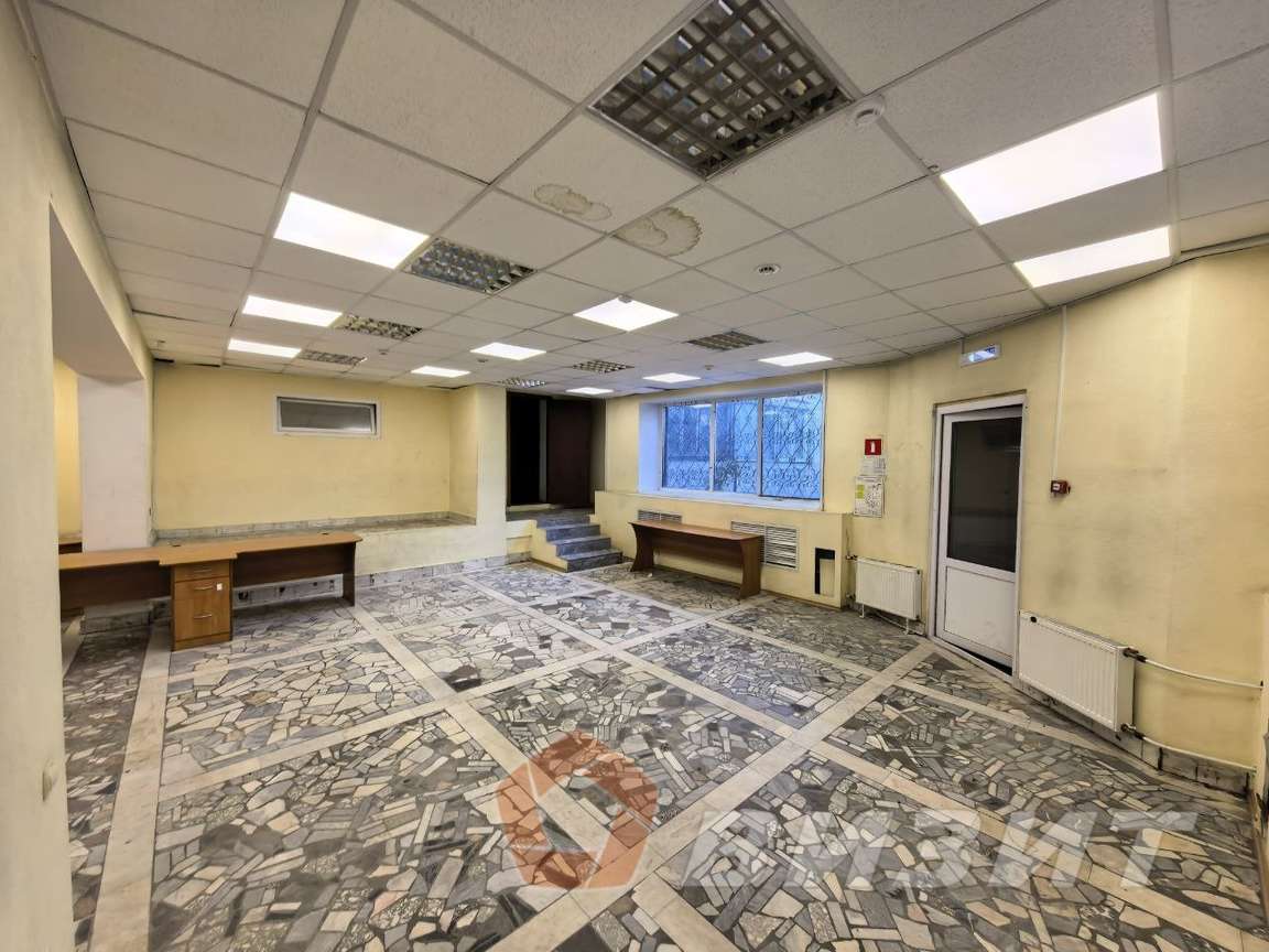 Продажа коммерческой недвижимости, 570м <sup>2</sup>, Самара, Бобруйская улица,  89