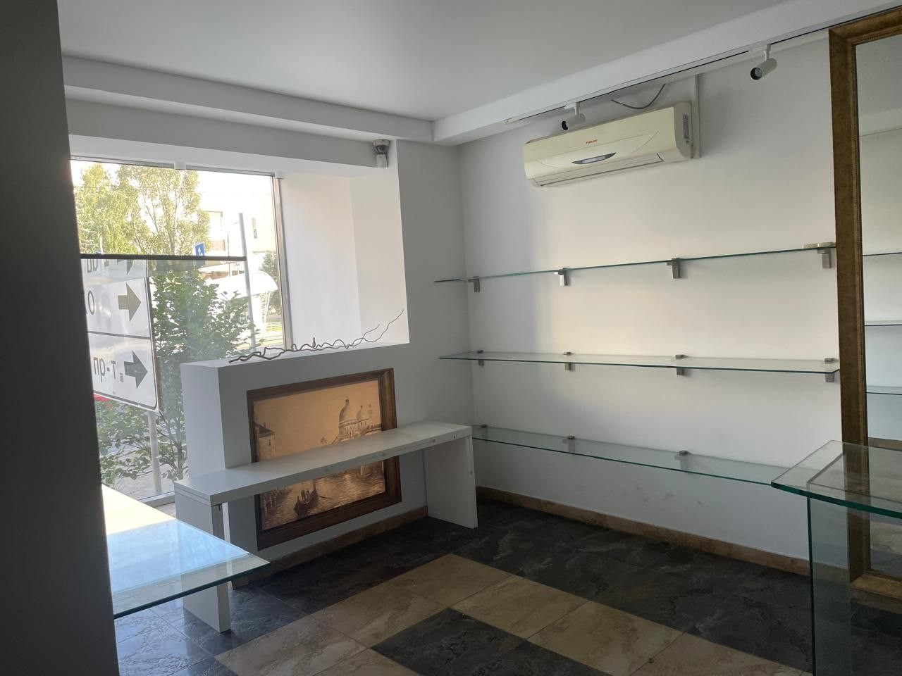 Аренда коммерческой недвижимости, 90м <sup>2</sup>, Самара, Ново-Садовая улица,  22