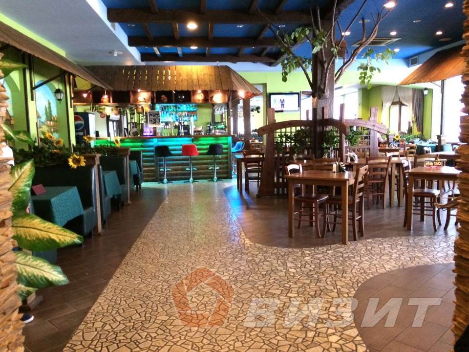 Продажа коммерческой недвижимости, 600м <sup>2</sup>, Самара, Калинина улица,  11А