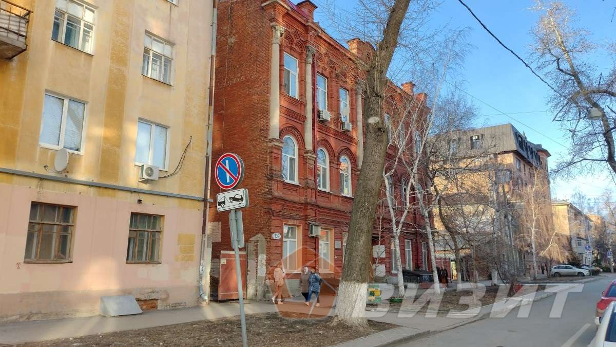 Продажа коммерческой недвижимости, 240м <sup>2</sup>, Самара, Чапаевская улица,  106