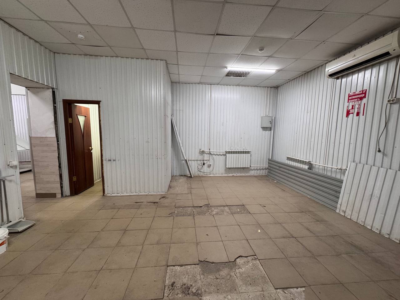 Аренда коммерческой недвижимости, 70м <sup>2</sup>, Чапаевск, Железнодорожная улица,  1