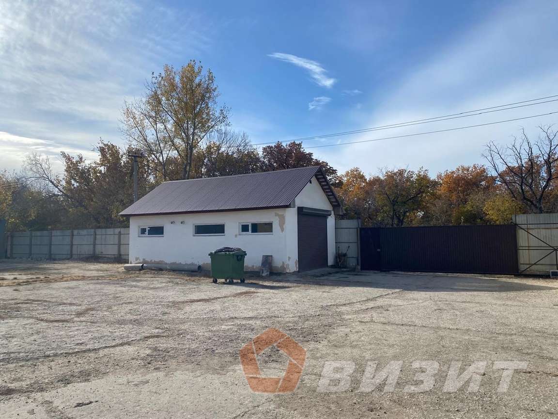 Продажа коммерческой недвижимости, 700м <sup>2</sup>, Новокуйбышевск, Промышленная 2-я улица,  7