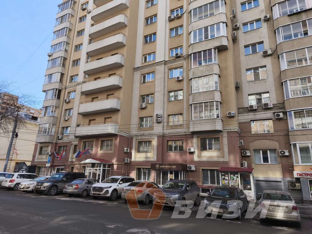 Продажа коммерческой недвижимости, 294м <sup>2</sup>, Самара, Рабочая улица,  85