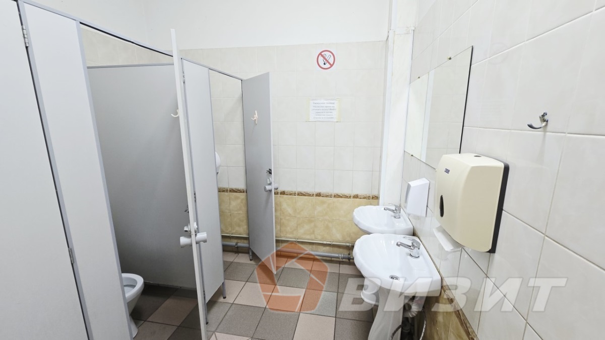 Аренда коммерческой недвижимости, 28м <sup>2</sup>, Самара, Революционная улица,  64Б