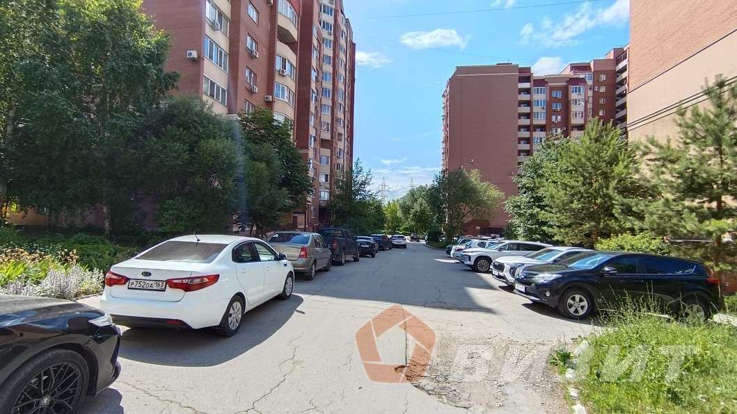 Продажа коммерческой недвижимости, 268м <sup>2</sup>, Самара, 6-я просека,  137