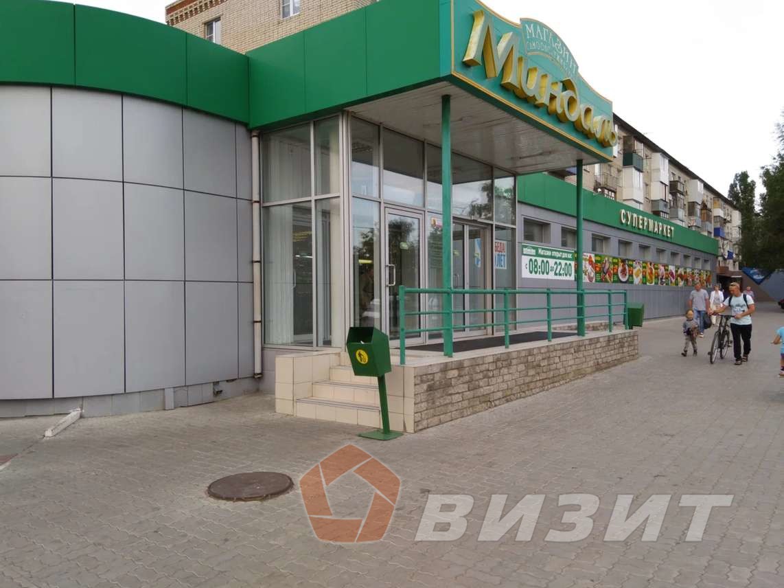 Продажа коммерческой недвижимости, 206м <sup>2</sup>, Тольятти, 50 лет Октября бульвар,  10