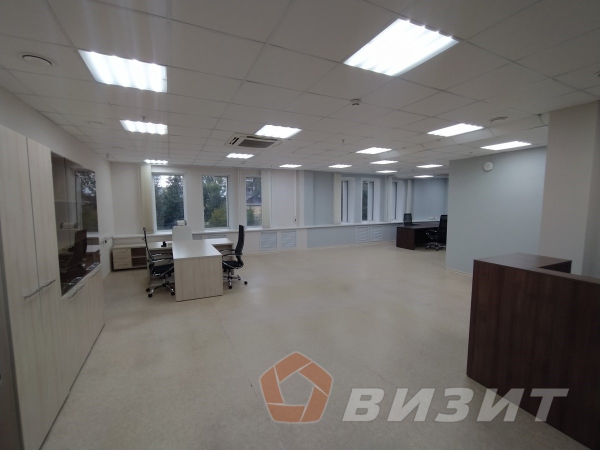 Аренда коммерческой недвижимости, 633м <sup>2</sup>, Самара, Мичурина улица,  21