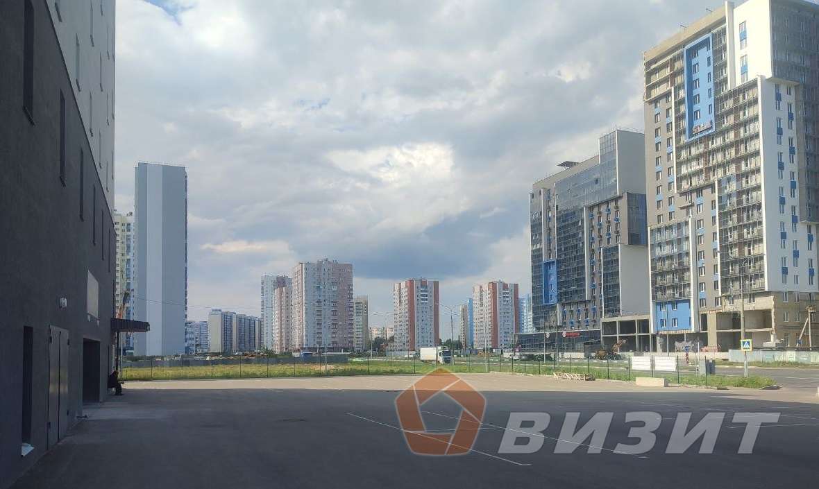 Аренда коммерческой недвижимости, 200м <sup>2</sup>, Самара, Петра Алабина улица,  6а