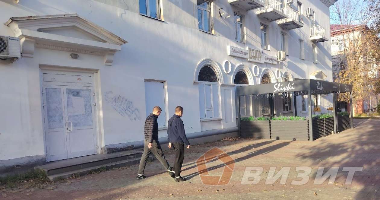 Аренда коммерческой недвижимости, 215м <sup>2</sup>, Новокуйбышевск, Белинского улица,  22